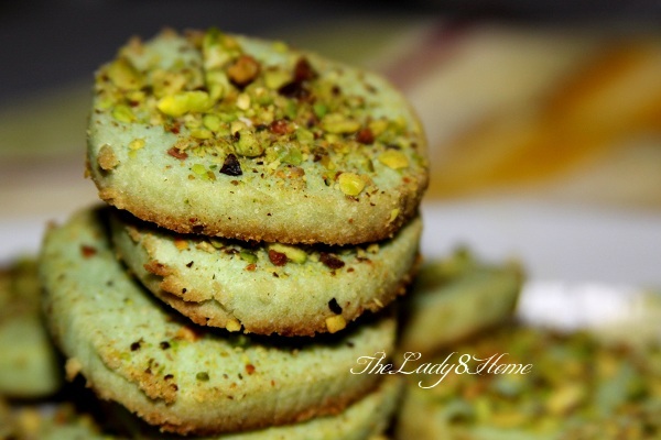 Egg less pistachio cookies